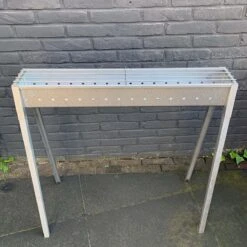 Spiedini Saté-bbq Bali 80 - Saté Houtskoolbarbecue Met Horizontaal Rooster - 80 Cm Lang, 11 Cm Breed - Materiaal: Gealuminiseerd Ijzer -Keuken BBQ 1198x1200 3