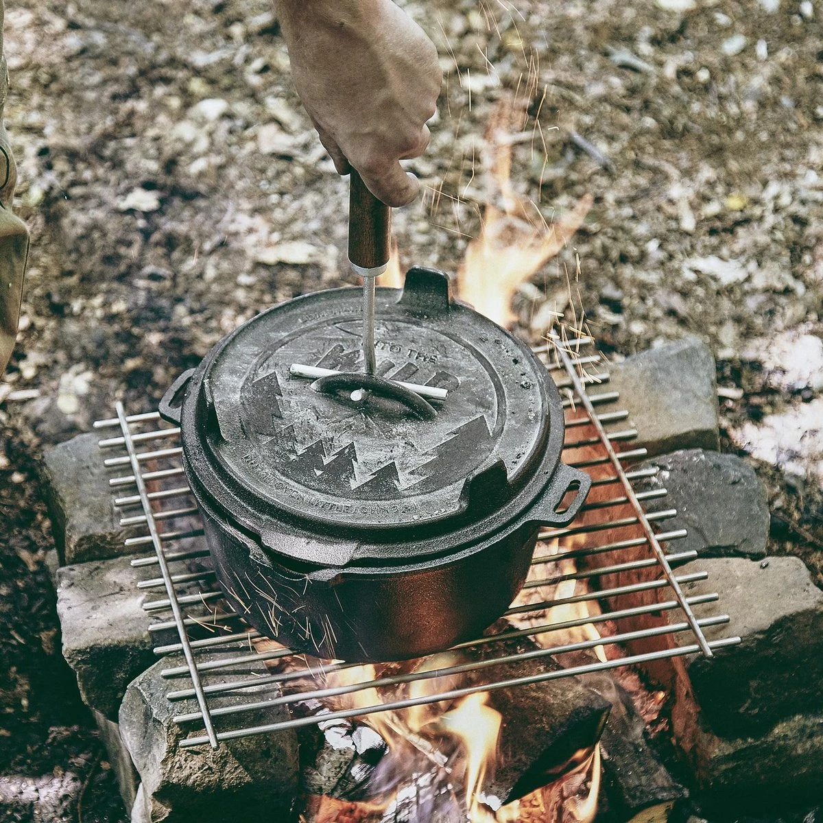 Burnhard Gietijzeren Dutch Oven - Little John 3,8 L 12 Burnhard Gietijzeren Dutch Oven - Little John 3,8 L - Afbeelding 10