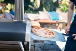 Ooni Fyra 12 Houtpellets Gestookte Pizzaoven -Keuken BBQ 1200x800 14