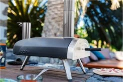 Ooni Fyra 12 Houtpellets Gestookte Pizzaoven -Keuken BBQ 1200x800 15