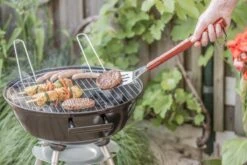 BBQ Collection Houtskoolbarbecue - Kogelbarbecue 45 X 60 Centimeter - Ronde Barbecue - Barbecue Op Wielen - Zwart - Metaal 23 BBQ Collection Houtskoolbarbecue - Kogelbarbecue 45 X 60 Centimeter - Ronde Barbecue - Barbecue Op Wielen - Zwart - Metaal -Keuken BBQ 1200x800 18