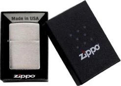 Zippo Brushed Chroom Aansteker -Keuken BBQ 1200x860 2