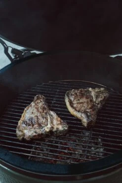 Kamado Vilt | BBQ Vilt | 3 Mm Dik ZWART | Kamado Vervangingsvilt | Hitteseal / Luchtseal BBQ | Geschikt Voor: Big Green Egg, Black Bastard, Kamado Joe, Big Joe & Grill Guru -Keuken BBQ 800x1200