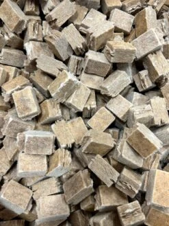 GrillKing Bruine Aanmaakblokjes Premium - Ca. 450 Stuks 2,5kg FSC® - Voordeeldoos - Geurvrij - Lange Brandduur - BBQ & Haard -Keuken BBQ 900x1200 15